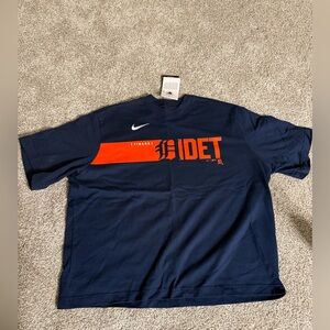 Nike women’s Detroit tigers Dark Blue and Orange Graphic Tee